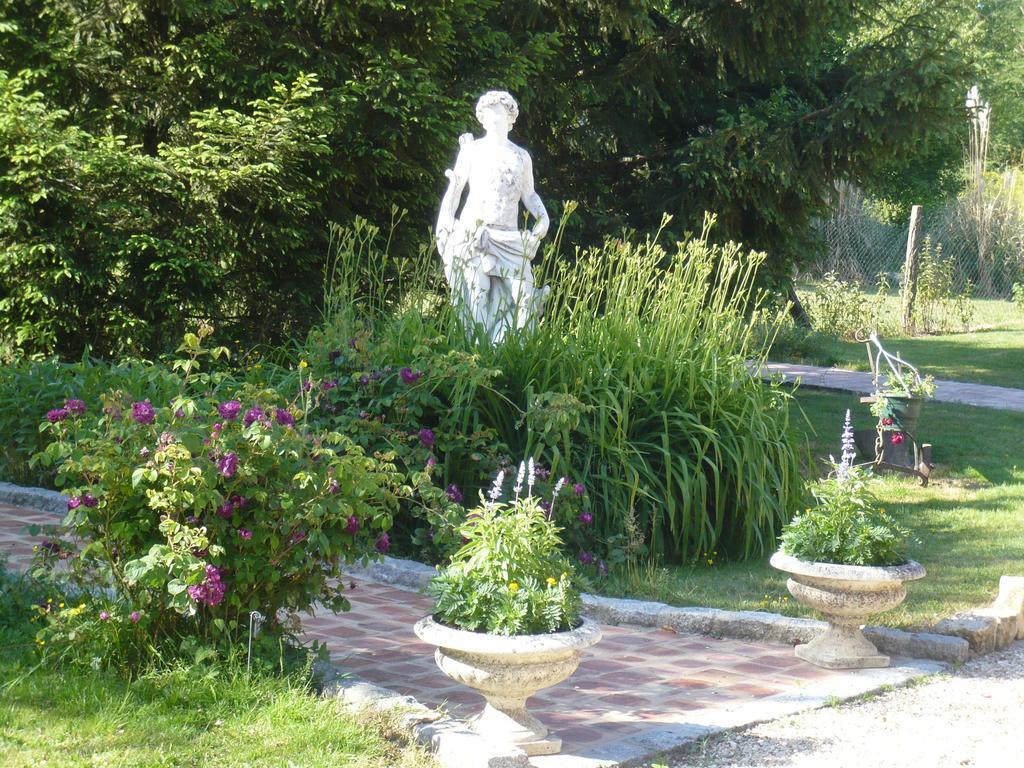 مبيت وإفطار Vouzeron La Petite Ferme المظهر الخارجي الصورة